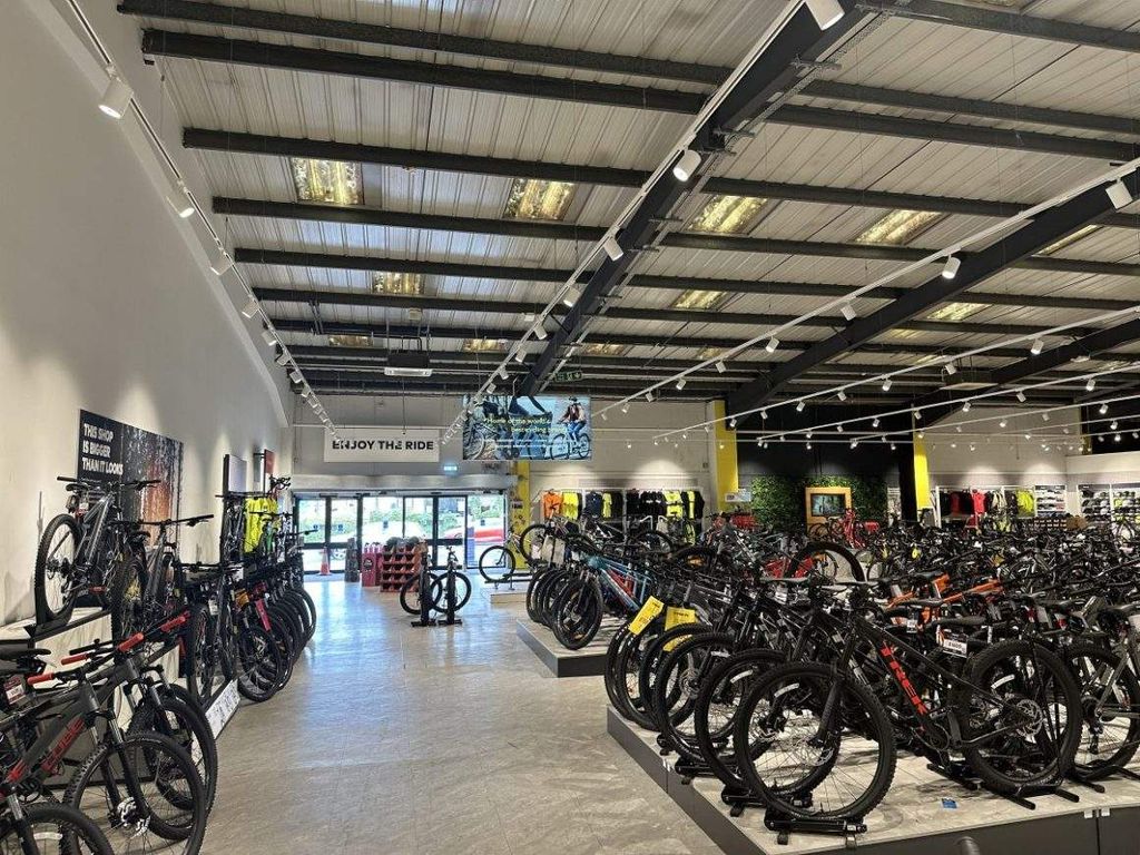 Property photo 3 of 5