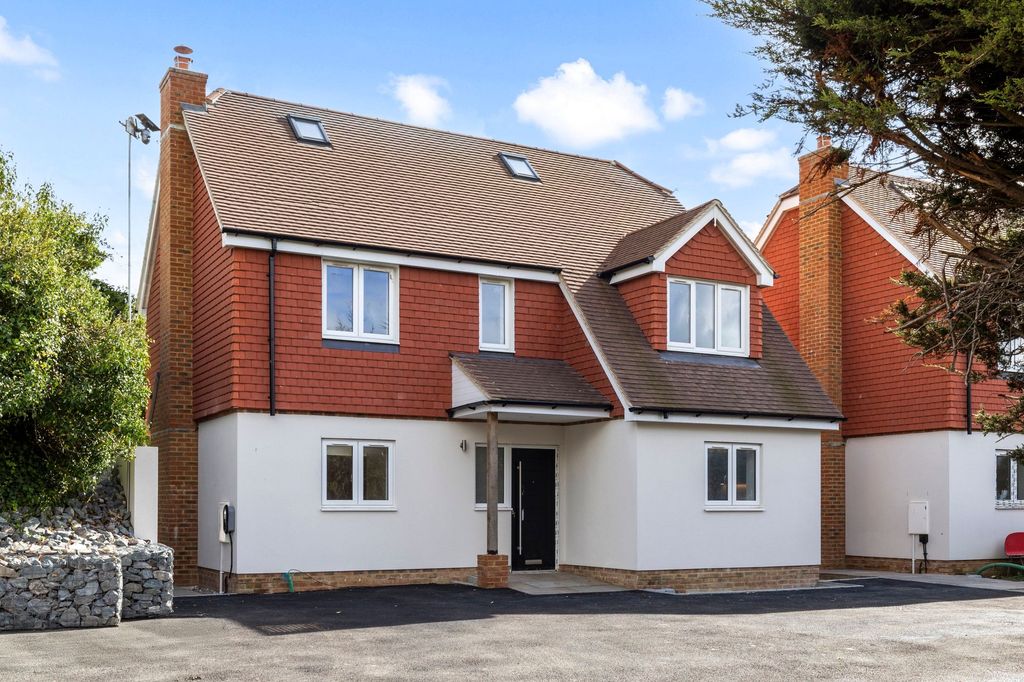 Property photo 1 of 47