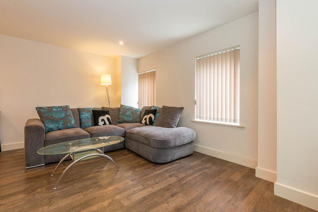 Property photo 1 of 12 Living Area