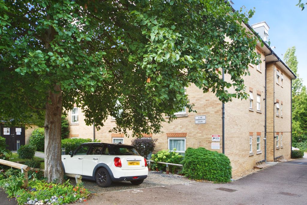 Property photo 3 of 20