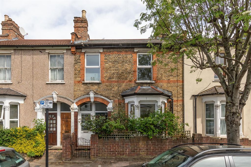 Property photo 1 of 13