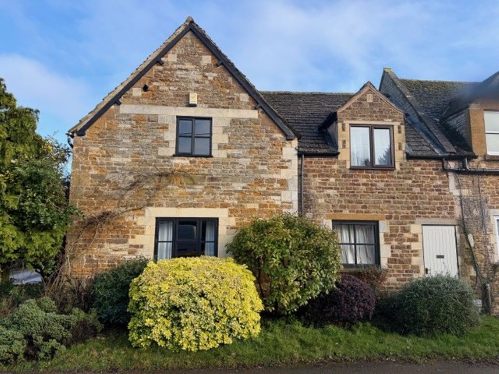 Property photo 3 of 21