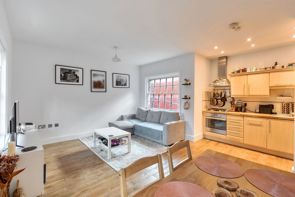 Property photo 1 of 17 1526200 (11).Jpg