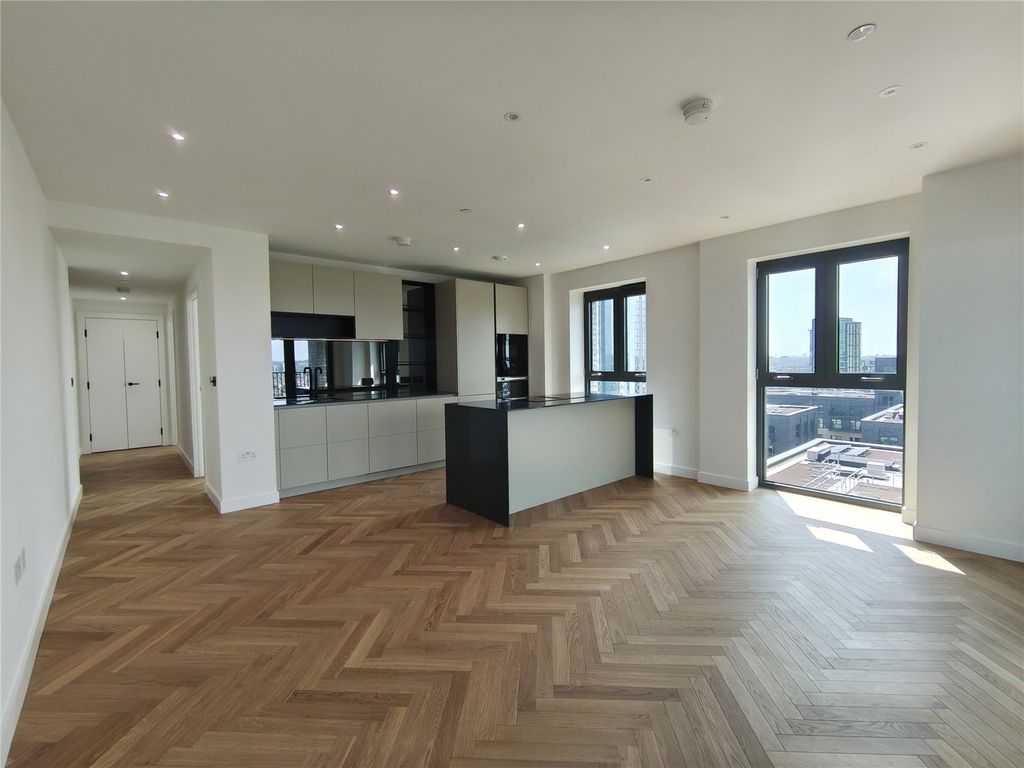 Property photo 1 of 17 Picture No. 03