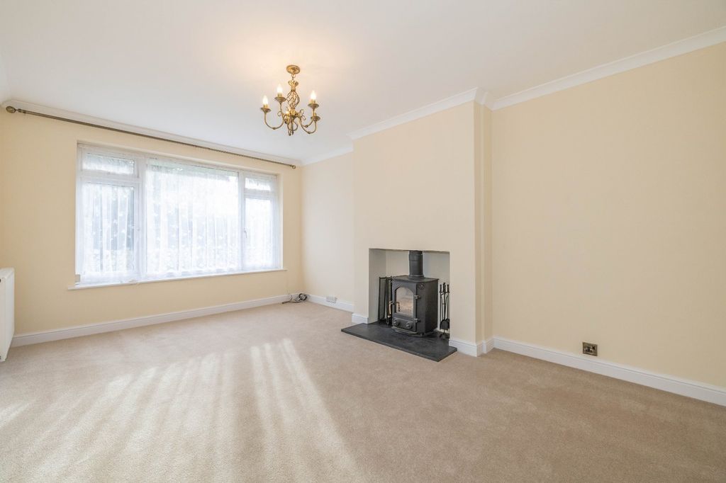 Property photo 2 of 12 Picture 2