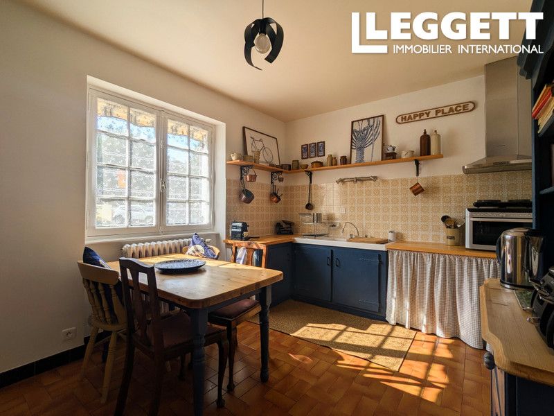 Property photo 3 of 10