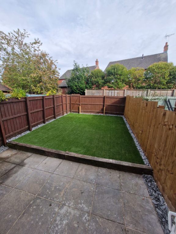 Property photo 3 of 18 Garden.Jpeg
