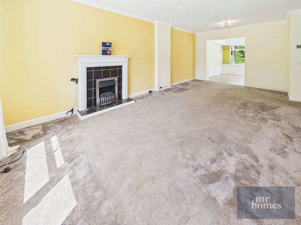 Property photo 2 of 38