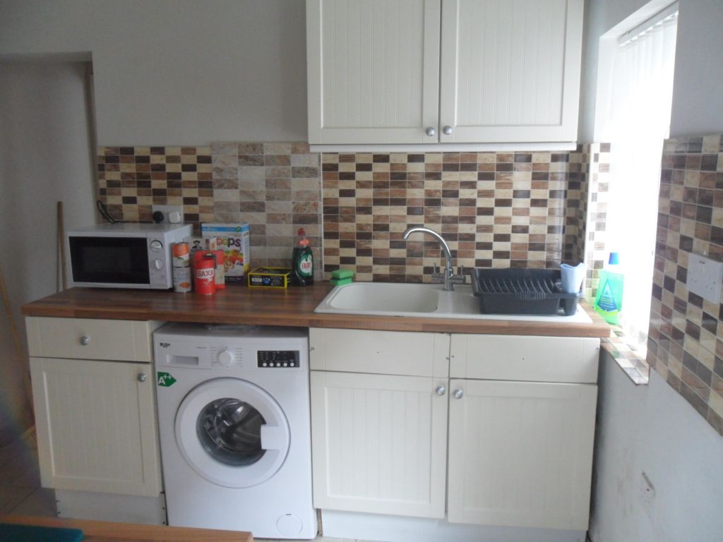 Property photo 2 of 5