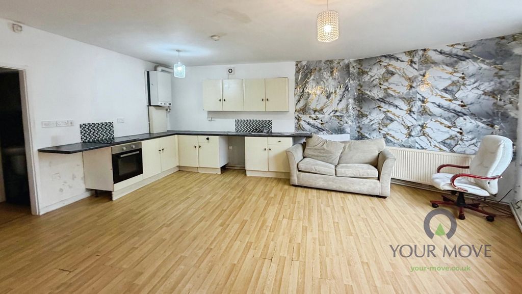 Property photo 2 of 7 Pbox-Img.Jpg