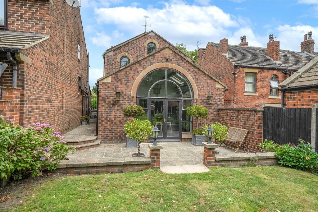 Property photo 2 of 35 Picture No. 07