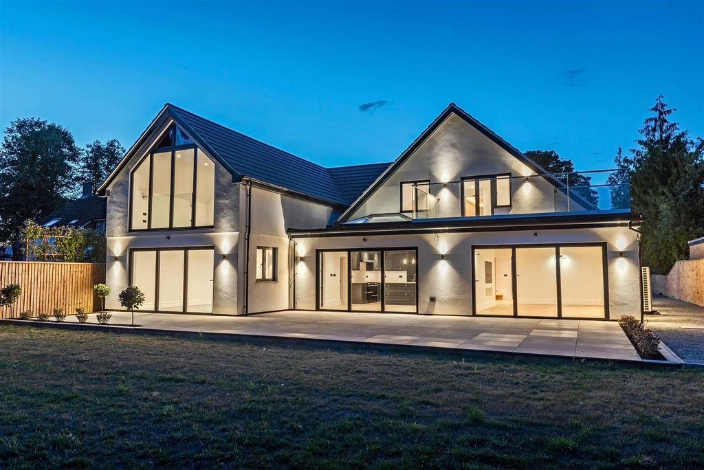 Property photo 1 of 39 No2Night Rear3 (1).Jpg