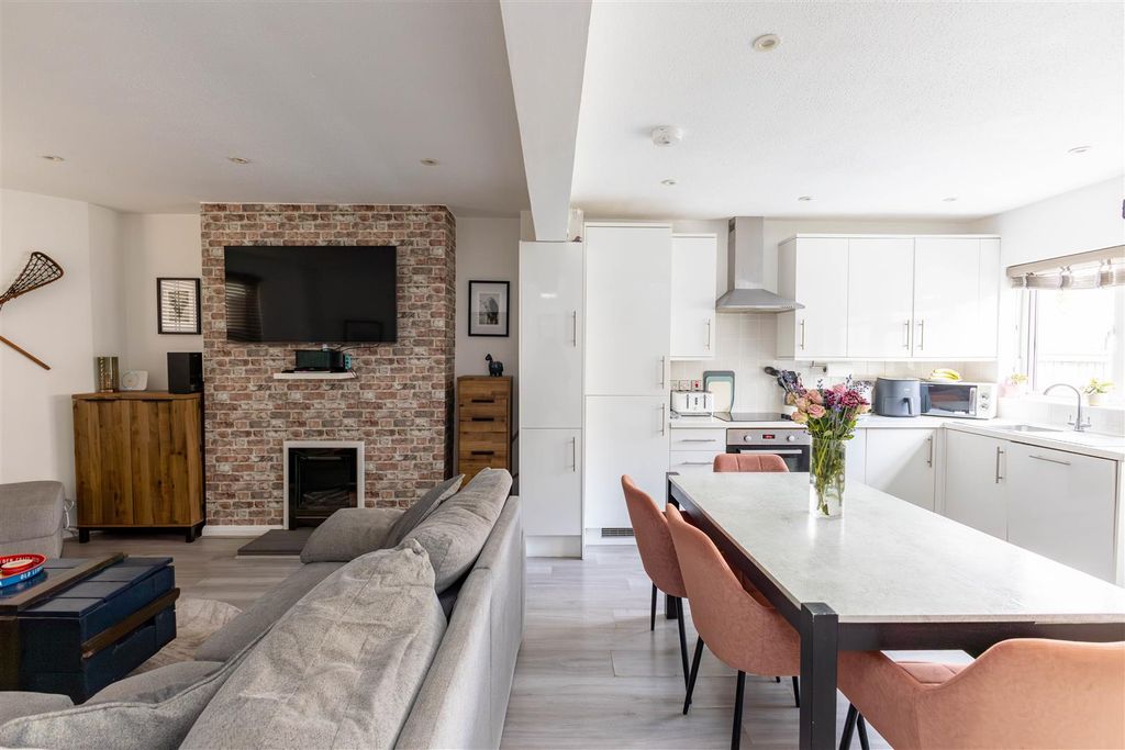 Property photo 3 of 16 Open Plan Living Space