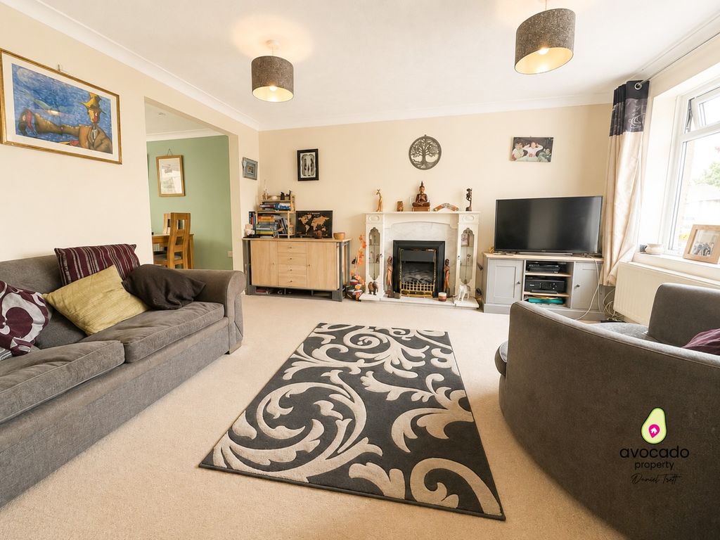 Property photo 3 of 16 5325615