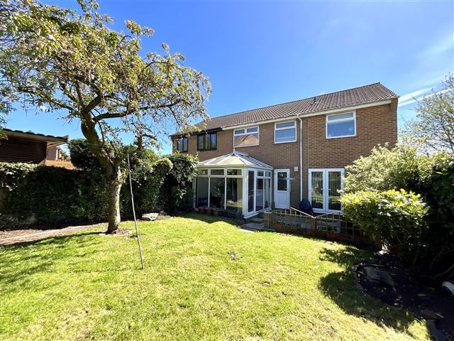 Property photo 1 of 21 Rear Garden