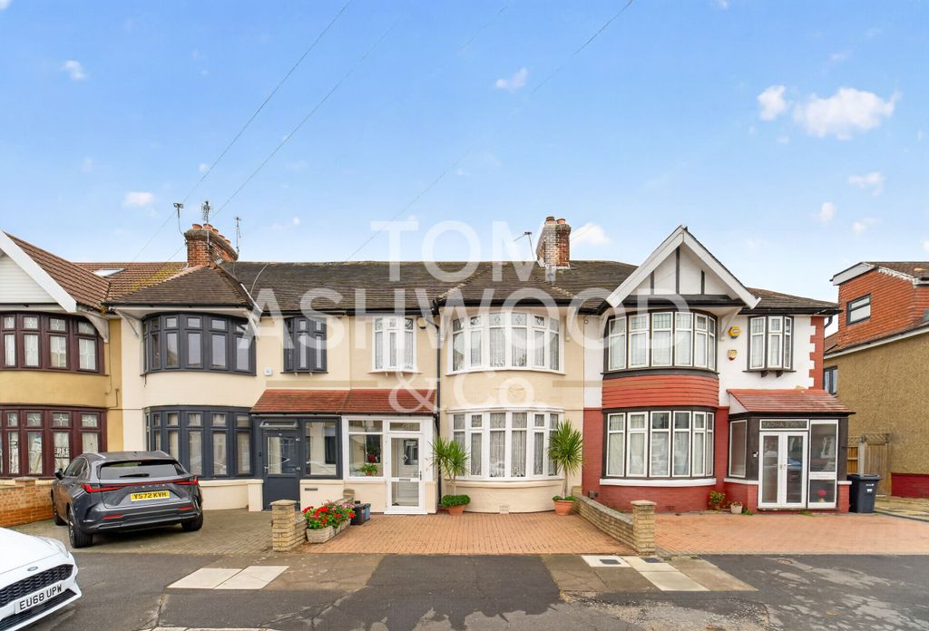 Property photo 1 of 21