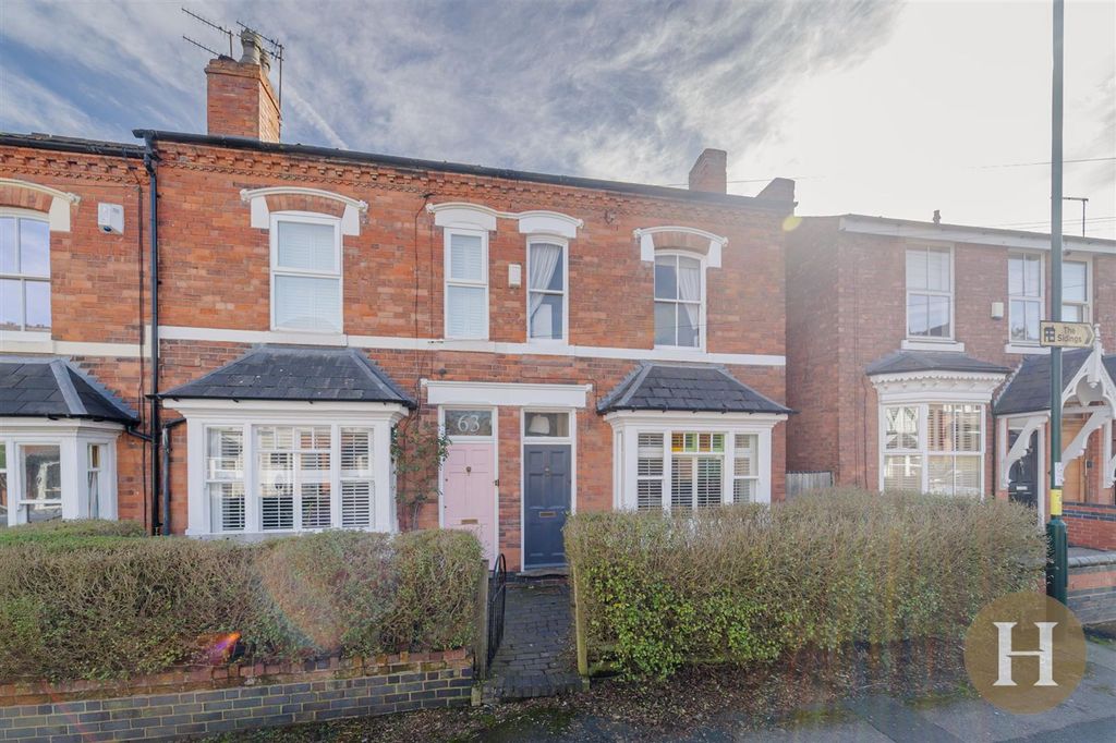 Property photo 1 of 31