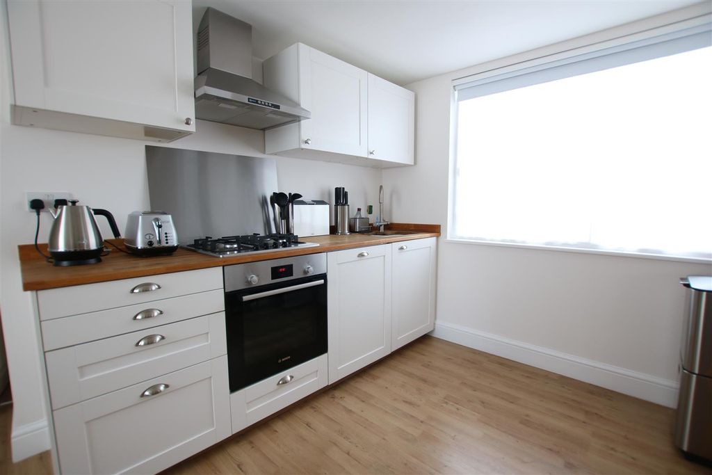 Property photo 3 of 9 Img_3102.Jpg