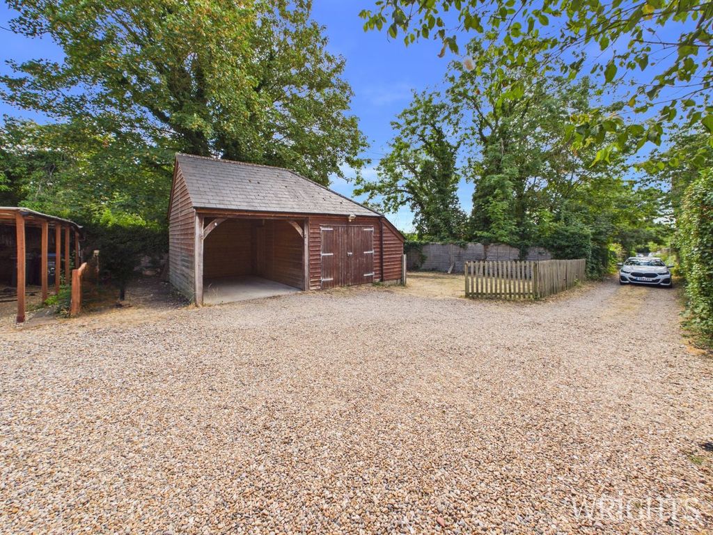 Property photo 1 of 26