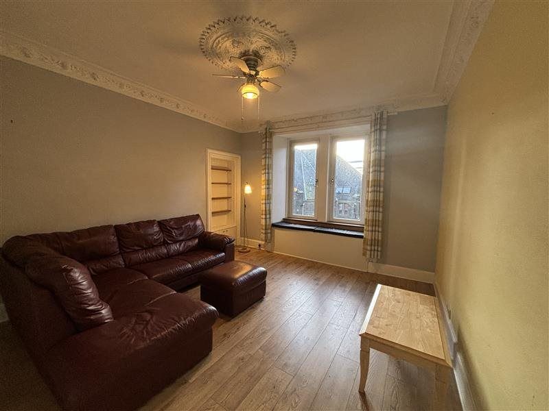 Property photo 3 of 6 B0F336d4-64De-4c7E-8E2A-9ba3229Ac030