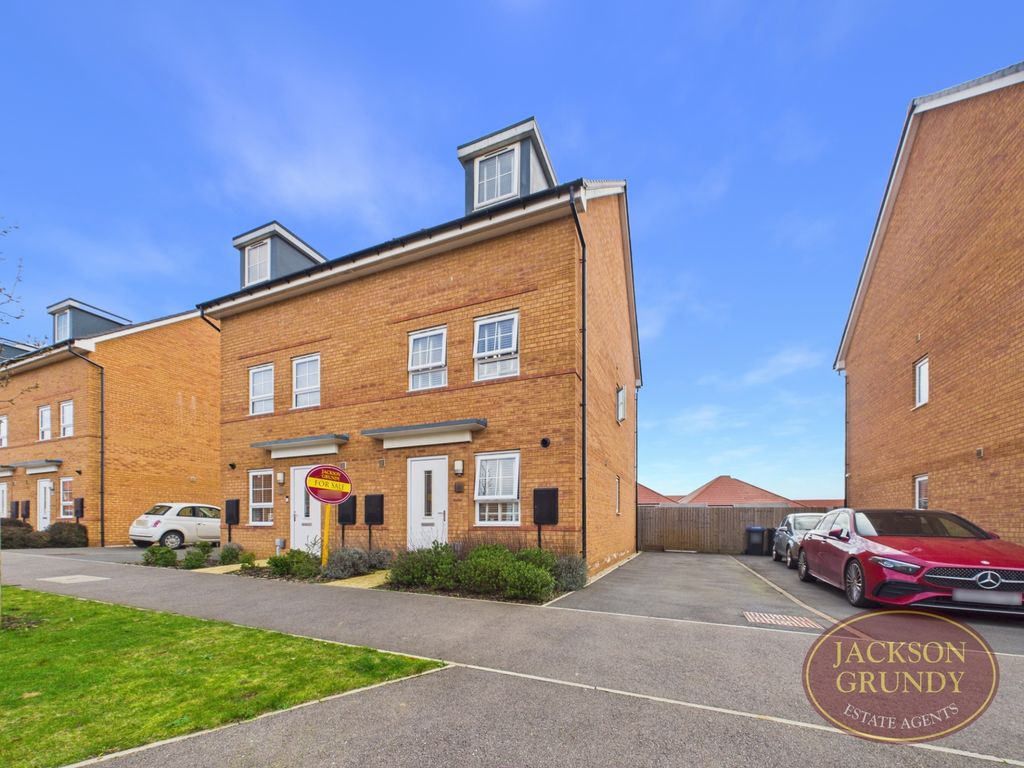 Property photo 1 of 16 Kipling Way