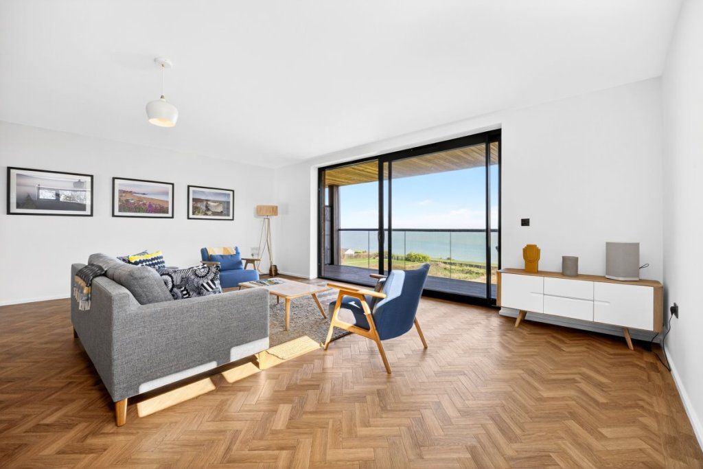 Property photo 3 of 29