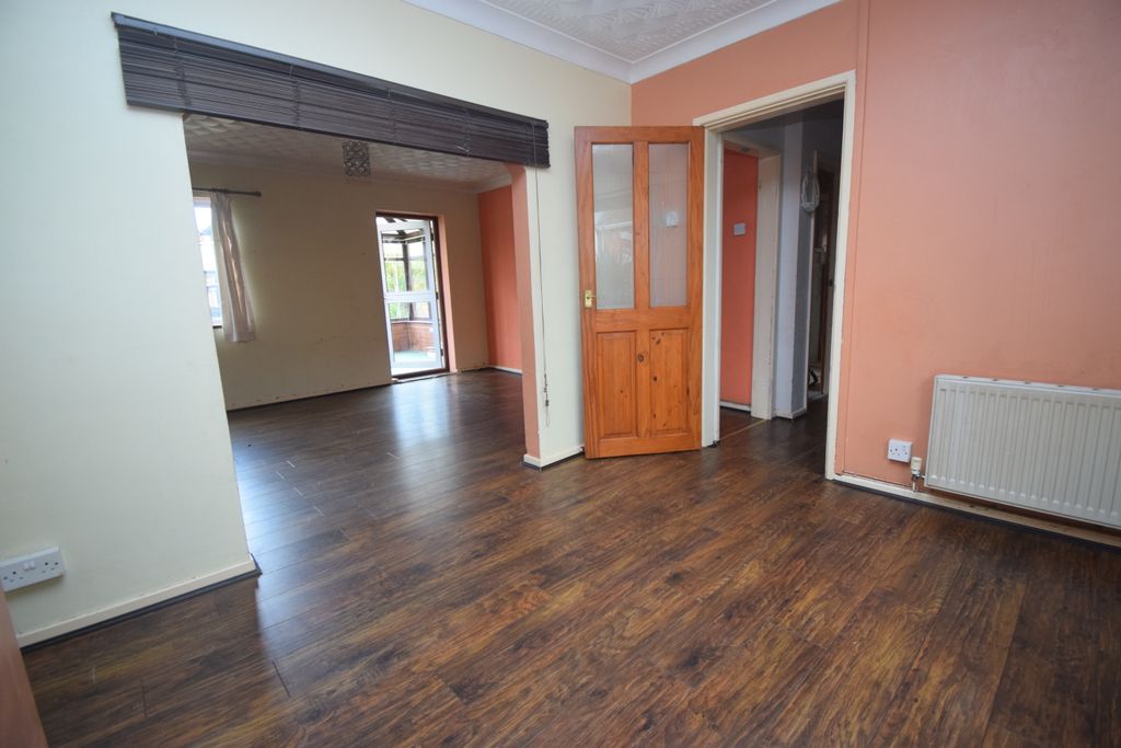 Property photo 3 of 17 Dsc_0008