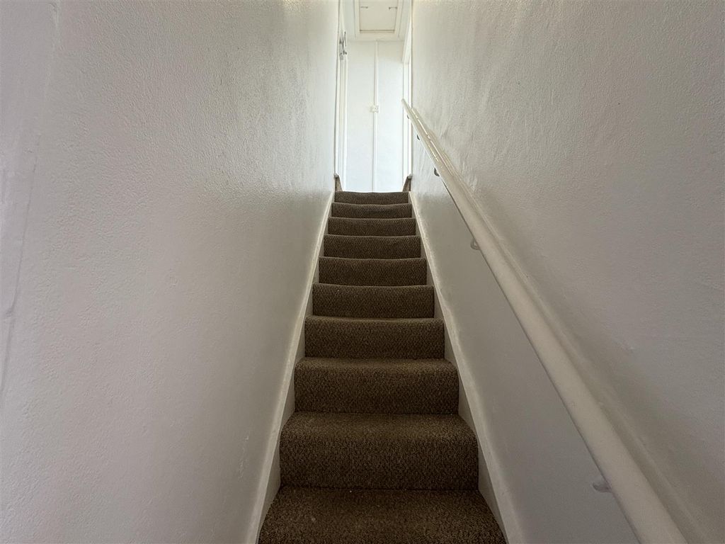 Property photo 3 of 8 Image00003.Jpeg