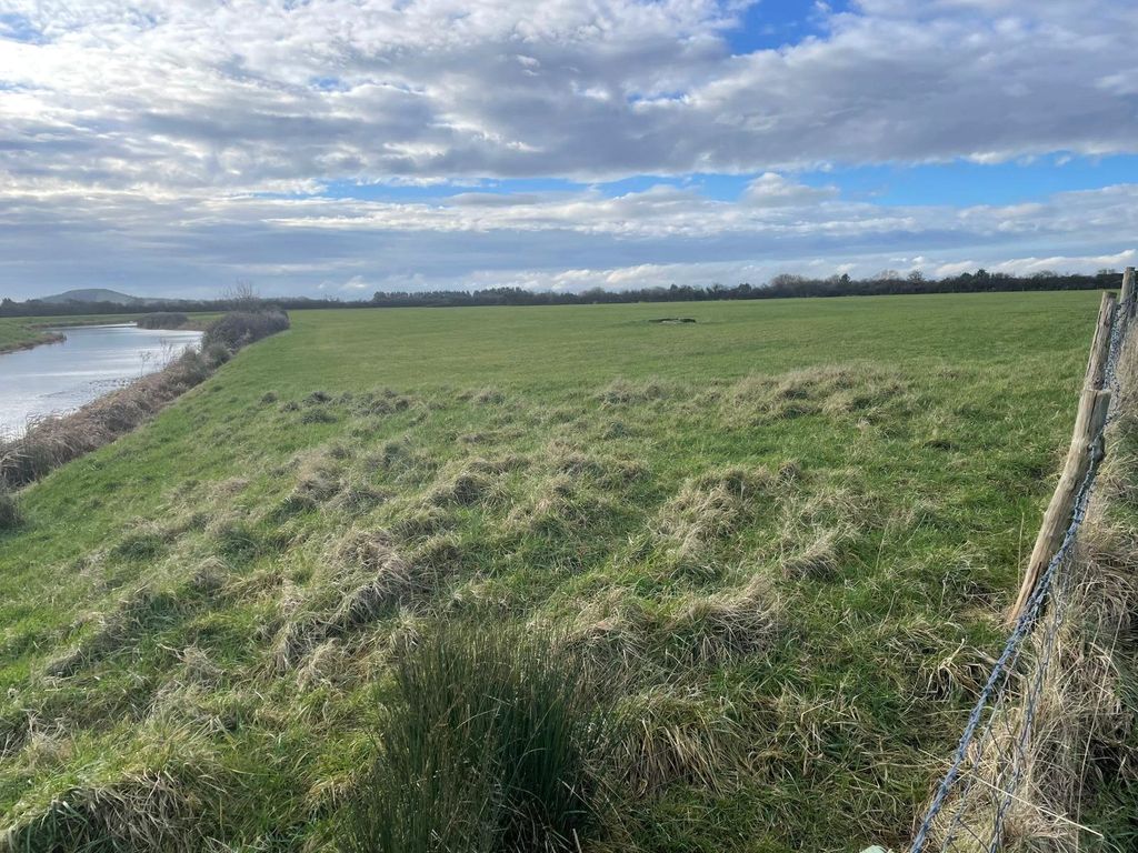 Property photo 3 of 6 Picture No. 08