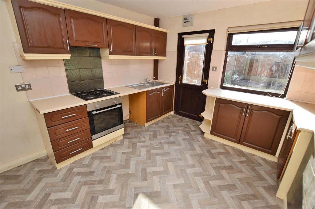 Property photo 2 of 7 Kitchen-Diner