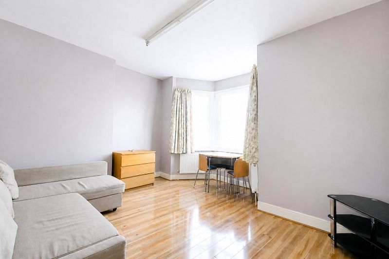 Property photo 1 of 5 Norton Road, Wembley, Middlesex, Ha0