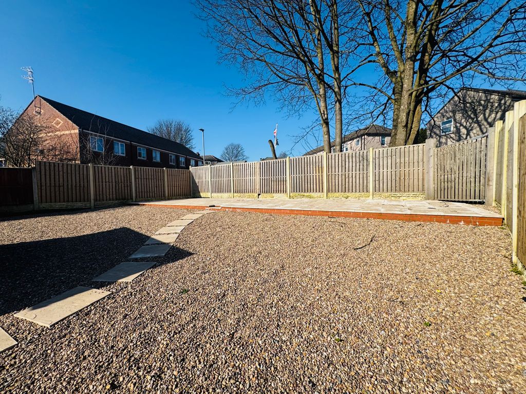 Property photo 1 of 10 Garden