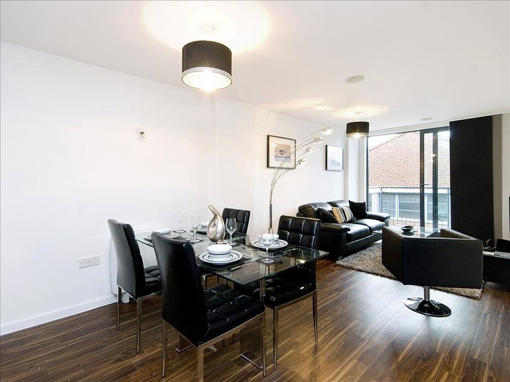 Property photo 2 of 5 Reception