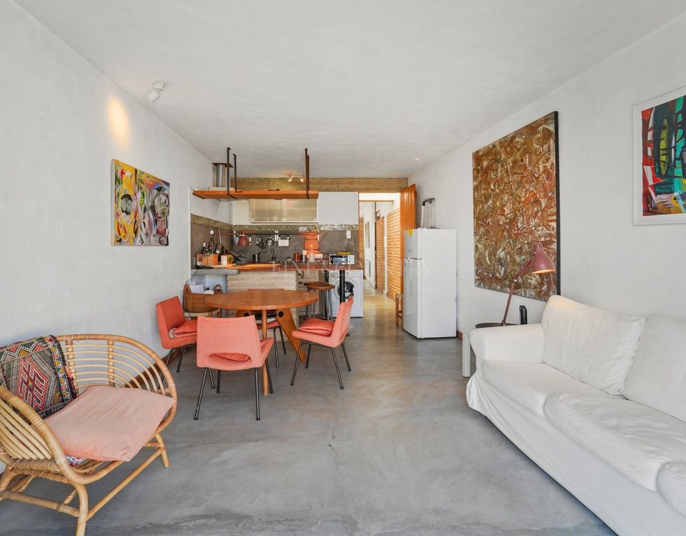 Property photo 3 of 30