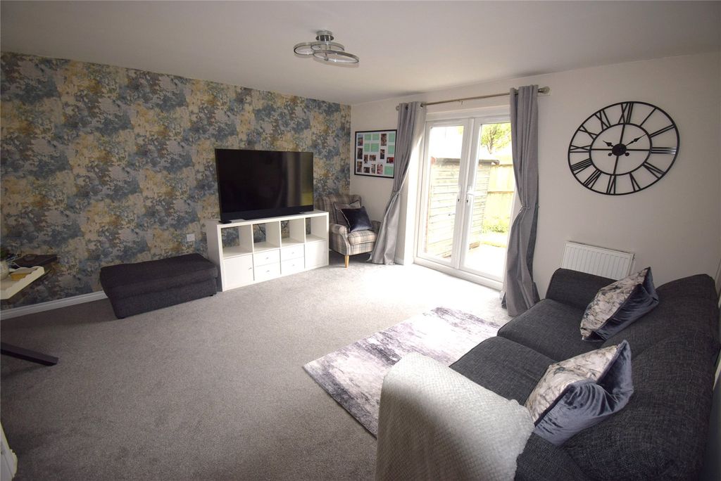 Property photo 2 of 8 Picture No. 02