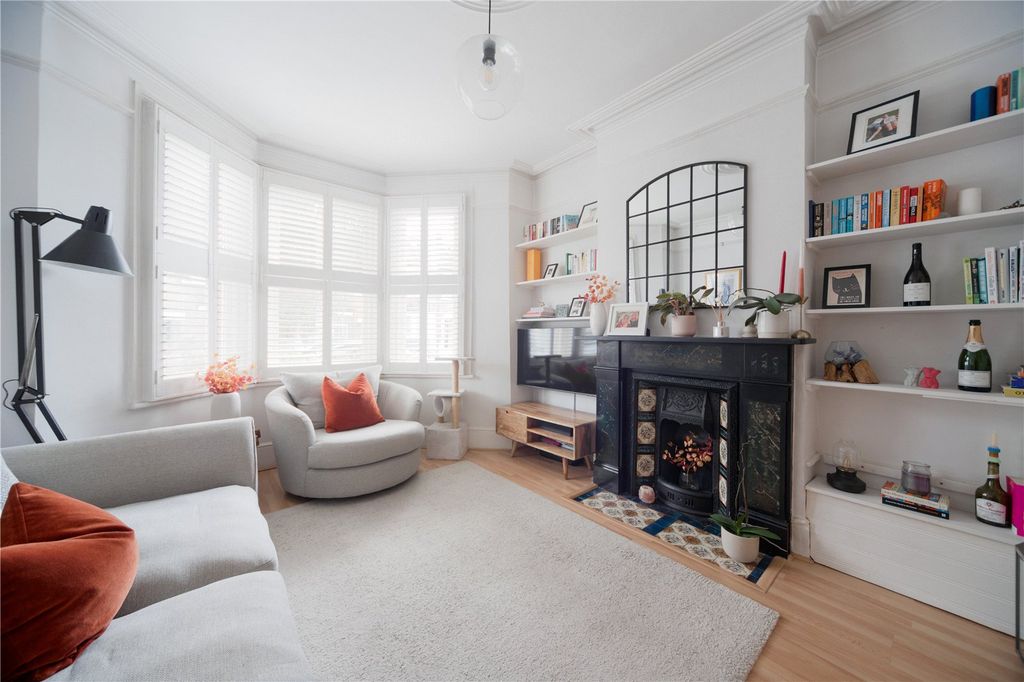 Property photo 2 of 20 Picture No. 08