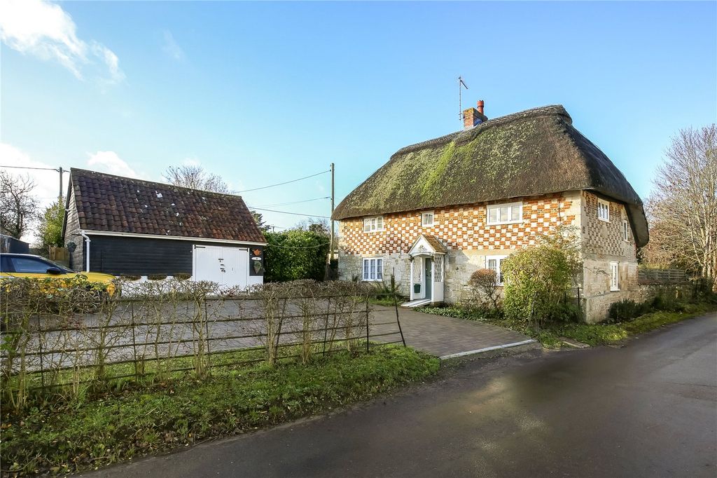 Property photo 1 of 17 Picture No. 25