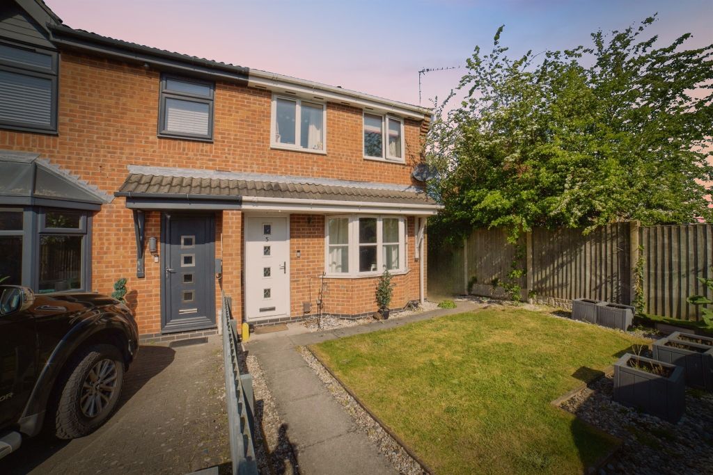 Property photo 1 of 18