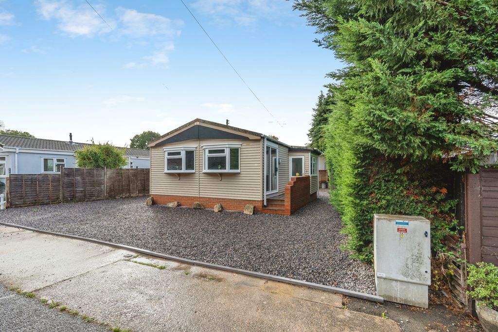 Property photo 2 of 17 Pbox-Img.Jpg