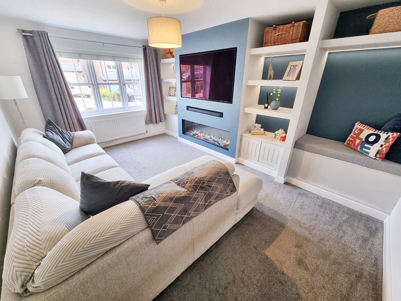 Property photo 2 of 17 Photo 13