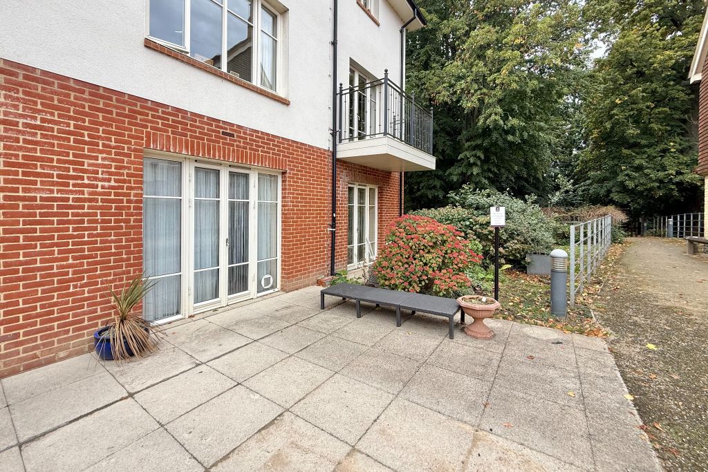Property photo 3 of 17 Patio