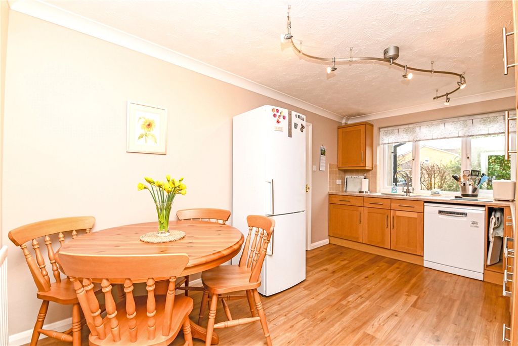 Property photo 2 of 18 Picture No. 02