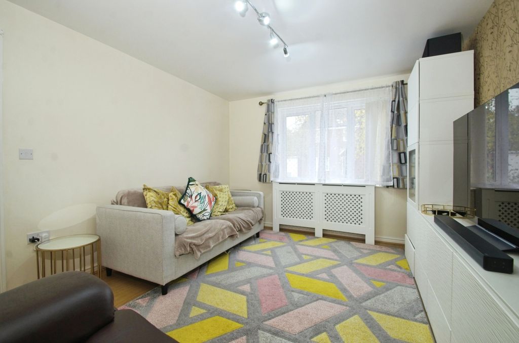 Property photo 3 of 17 Reception Room