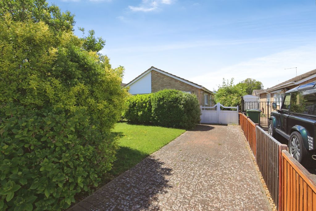 Property photo 2 of 16