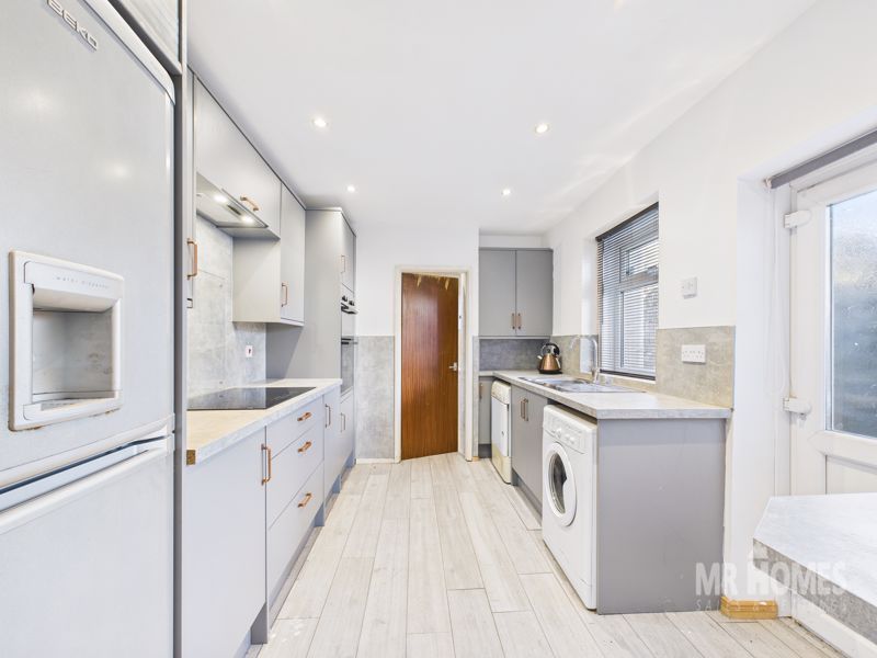 Property photo 3 of 23 Photo 7