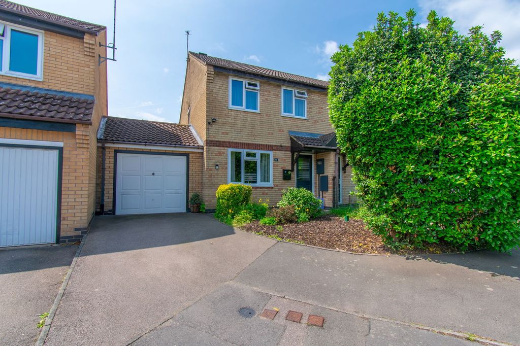 Property photo 1 of 14