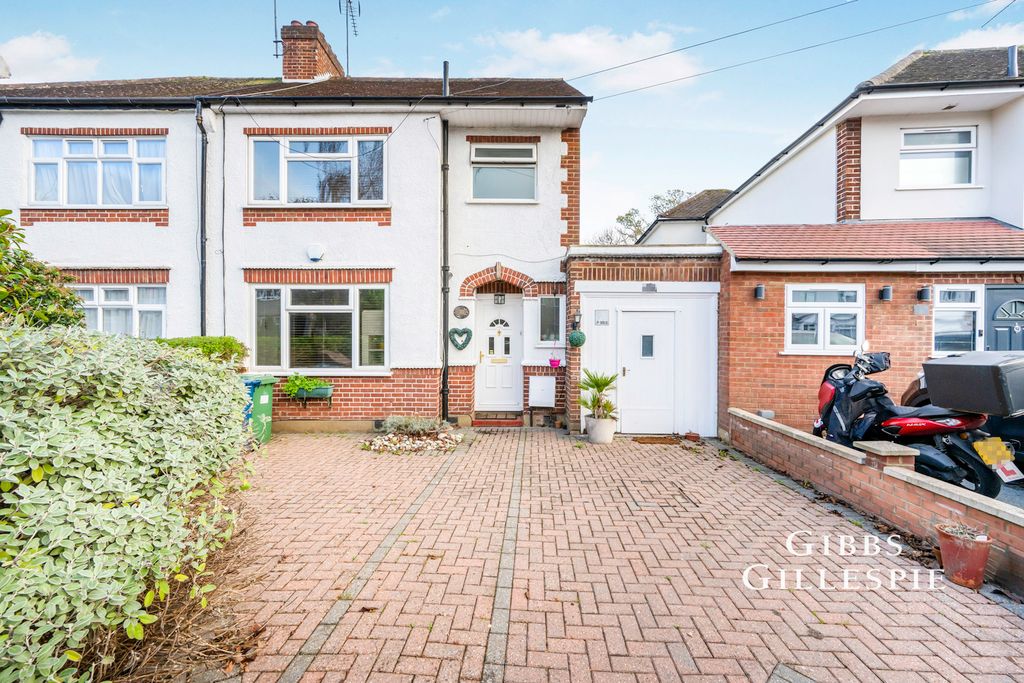 Property photo 1 of 10 Photo