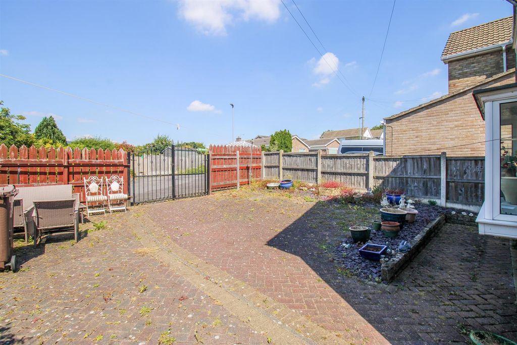 Additional image 12 of 3 bed detached house for saleAckworth Road, Pontefract WF8