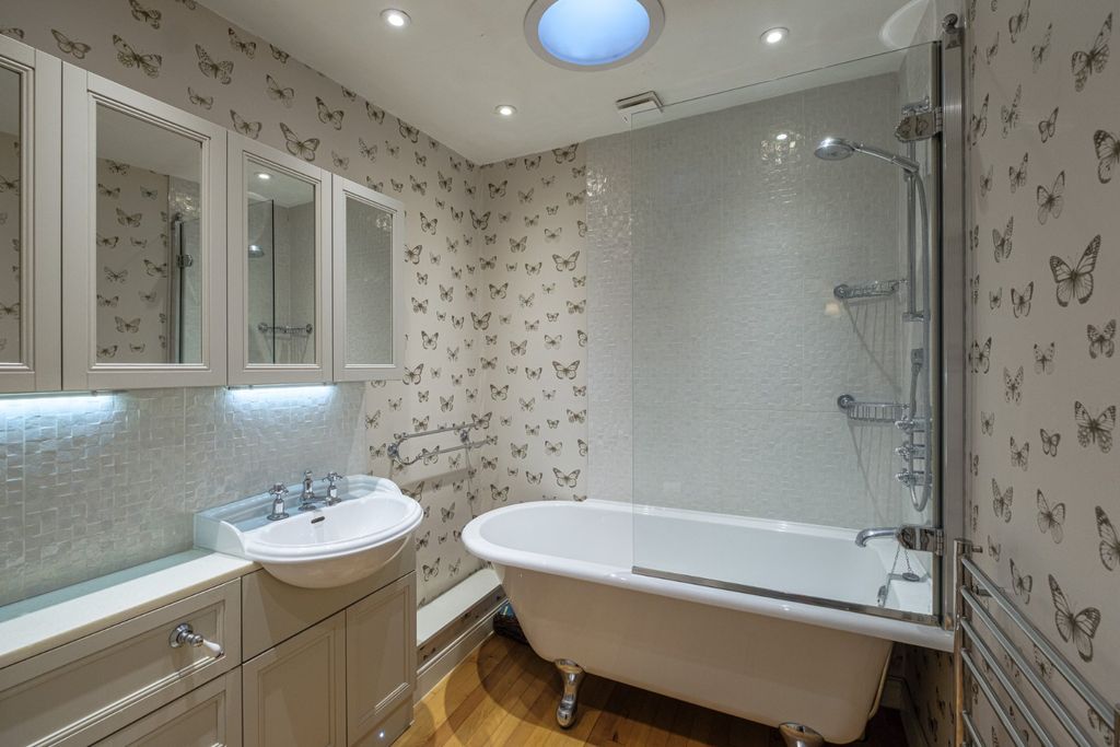 Additional image 28 of 5 bed terraced house for saleEllington Street, Islington N7