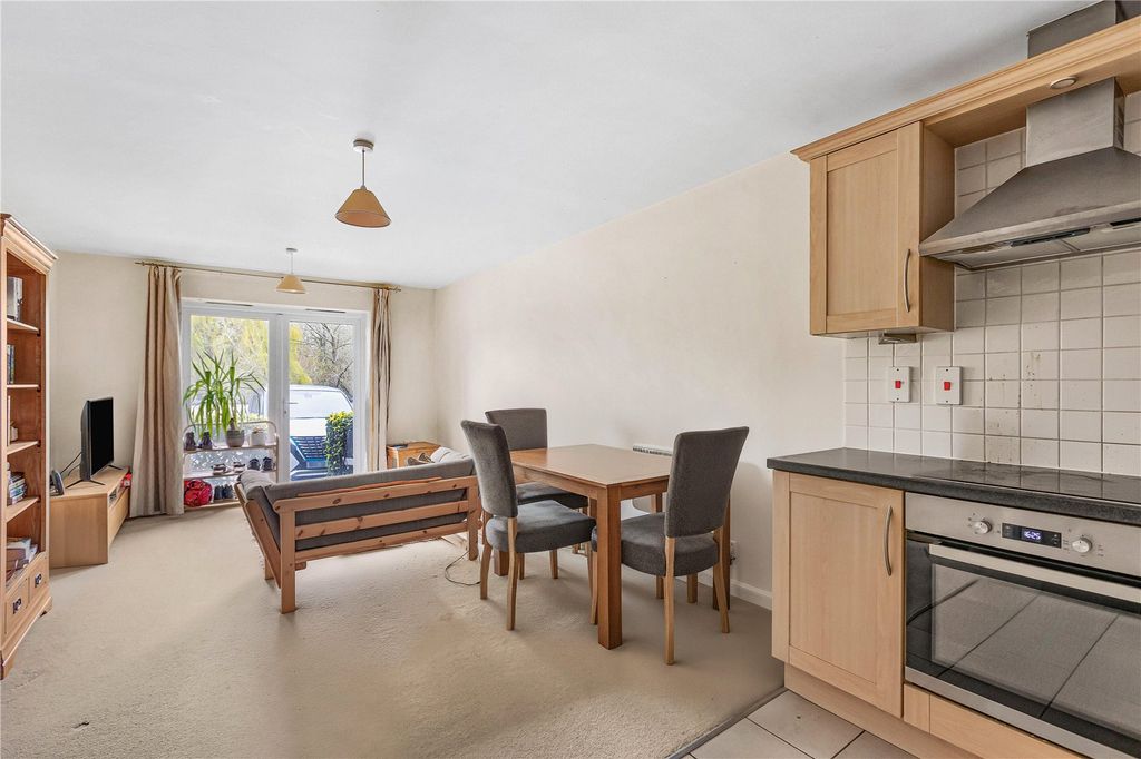 Property photo 2 of 11 Open Plan Living